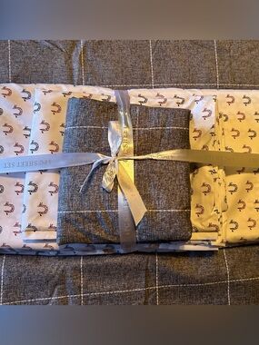 NEW! True Religion One Queen Bed Sheet - Four Standard Pillow Cases